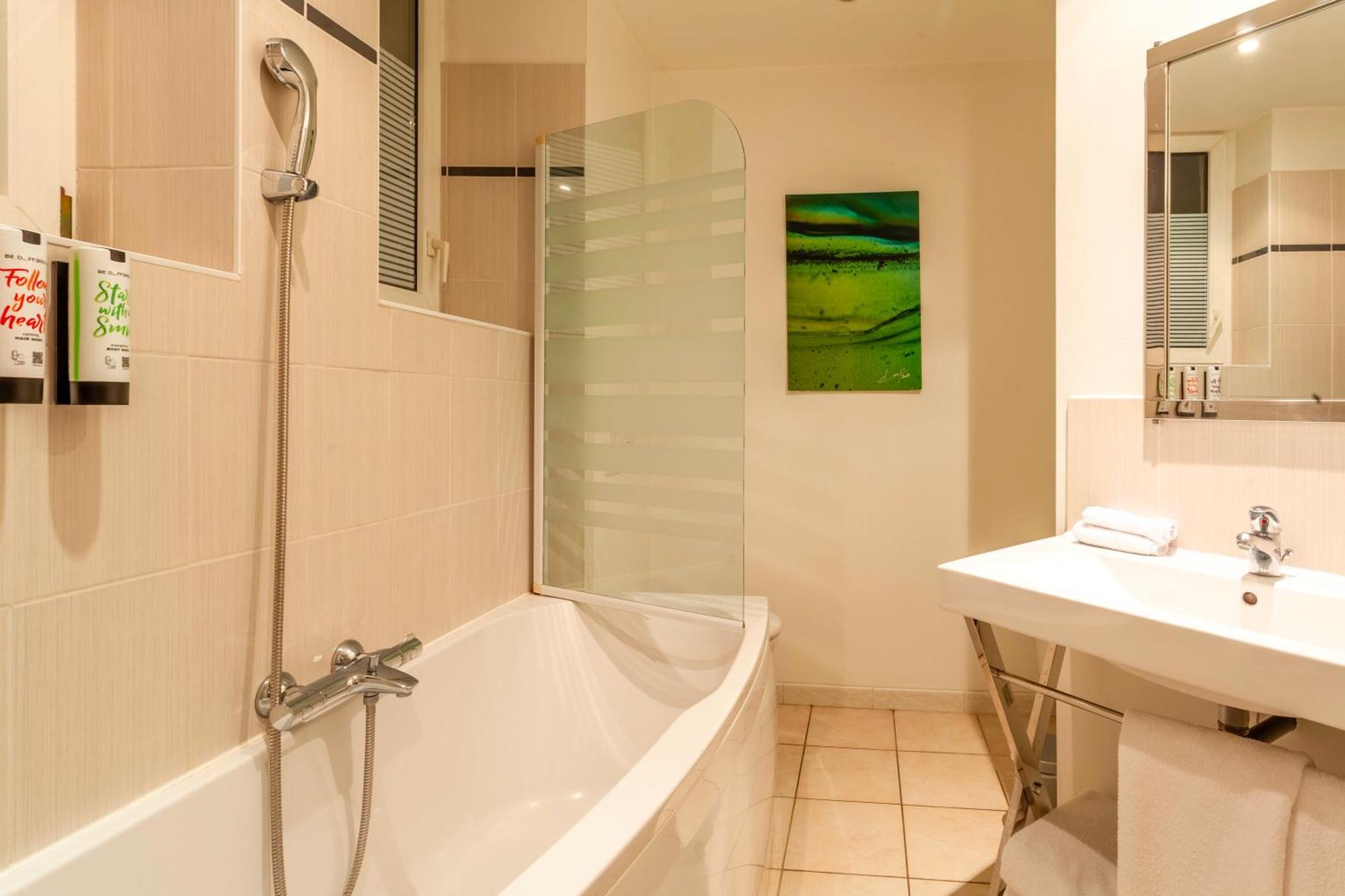Providence Hotel Vittel Dış mekan fotoğraf